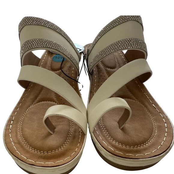 GC NWOB White Wedge Indira Sandal With Rhinestone Embellishments 10W Party Boho - Picture 3 of 9